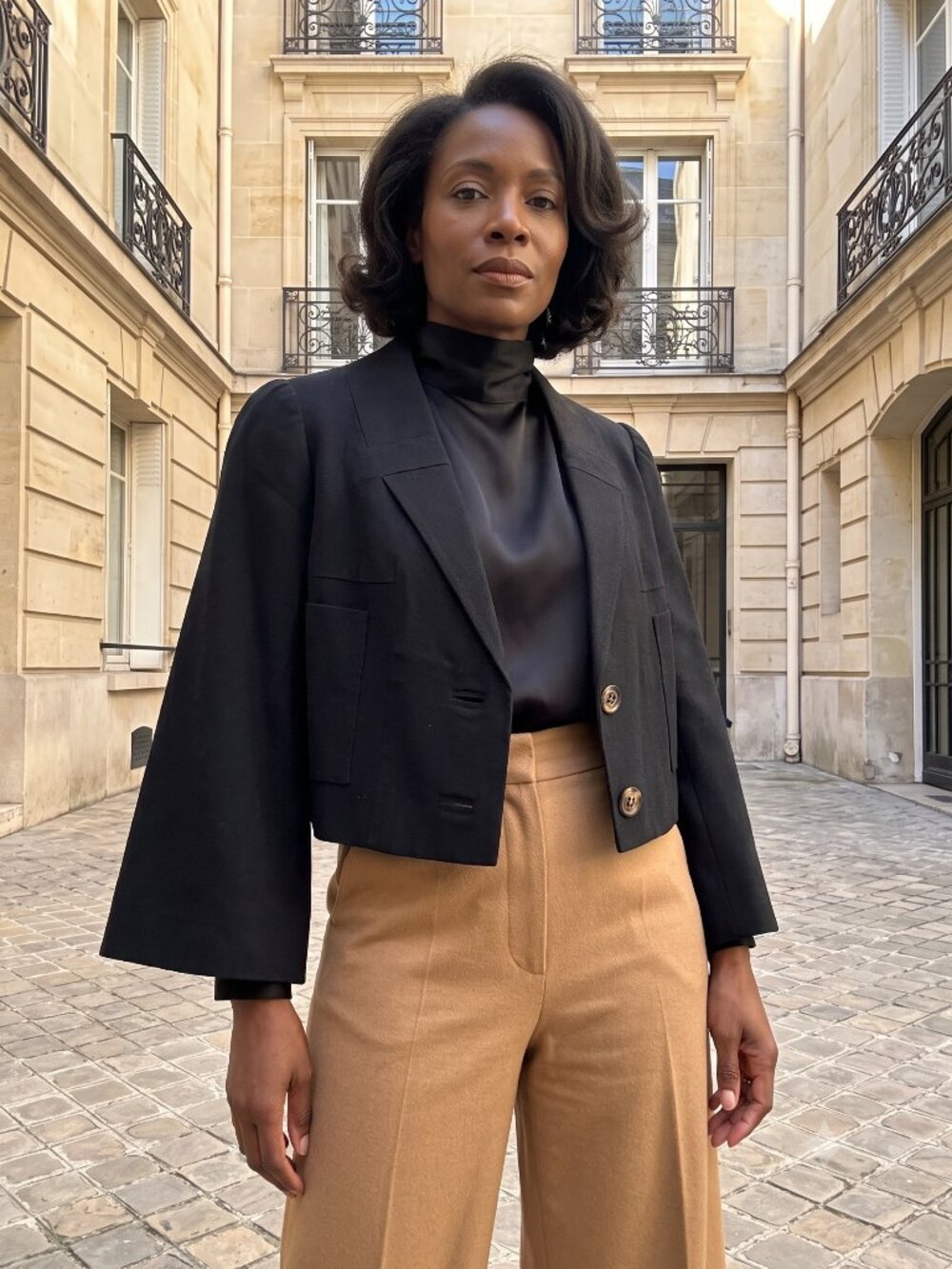 Chloé Black Wool Cropped Jacket Wide Sleeves Oversized Buttons Fits Medium